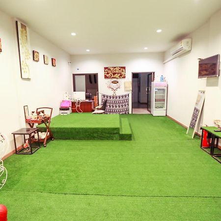 The Sun Hostel Chiang Mai Exterior photo