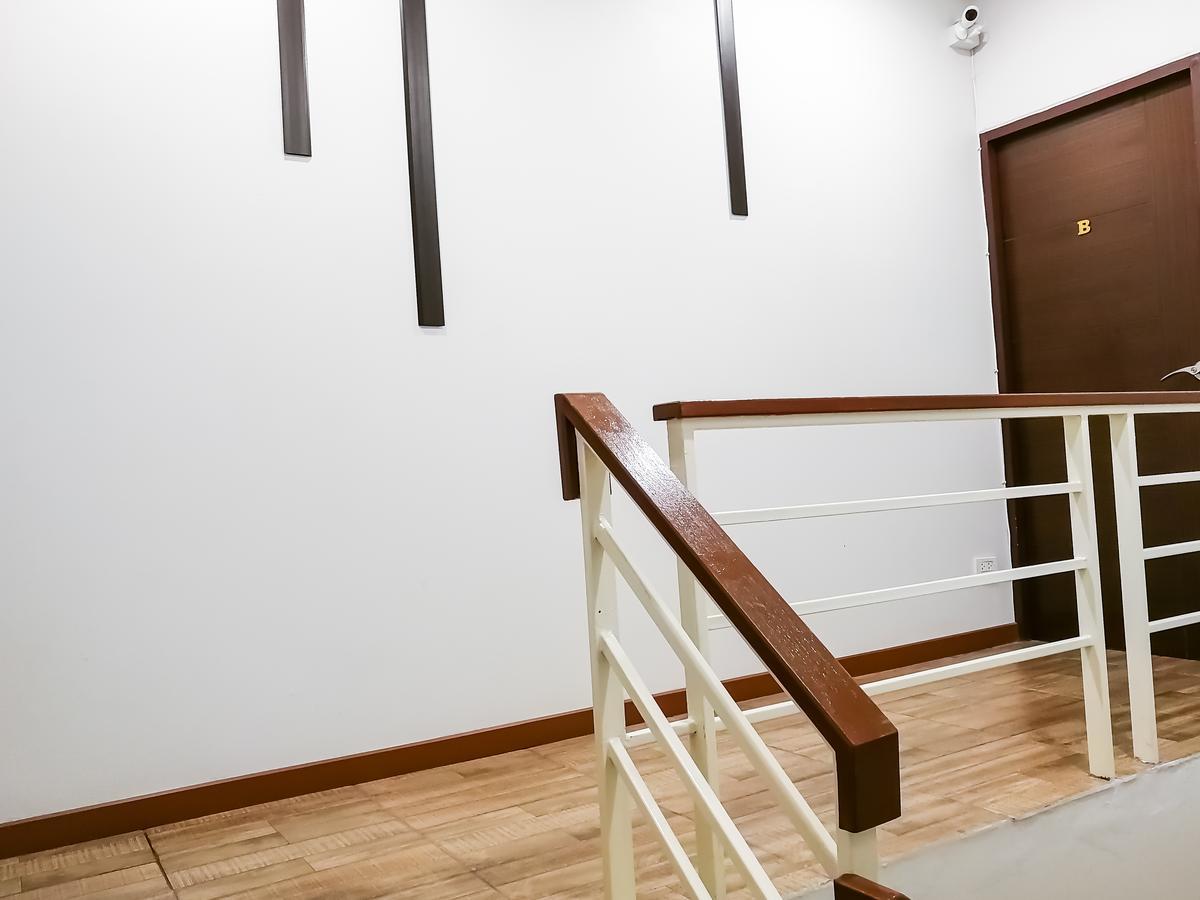 The Sun Hostel Chiang Mai Exterior photo