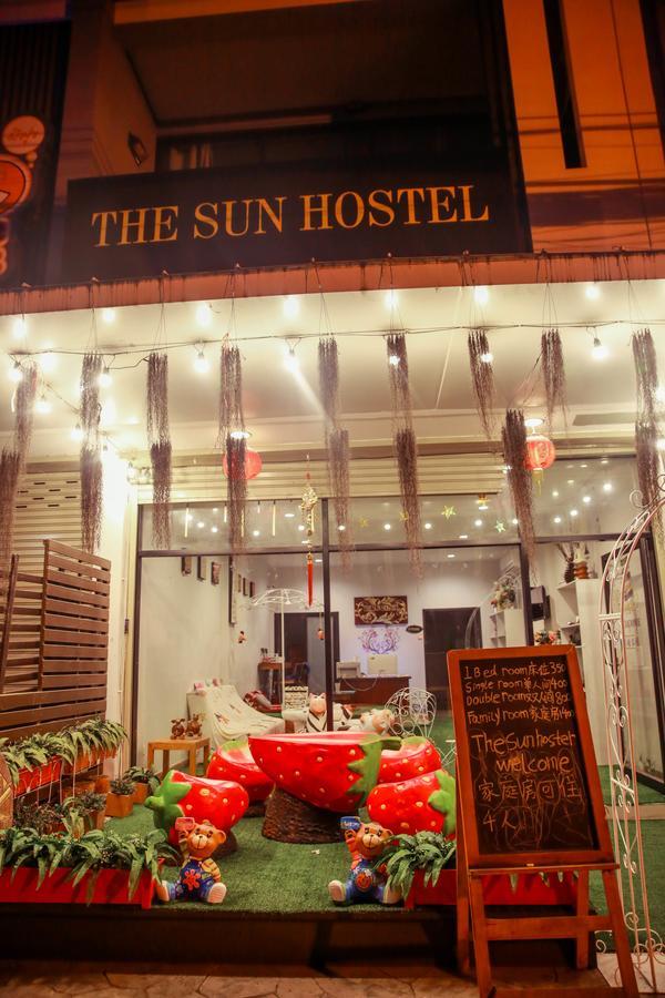 The Sun Hostel Chiang Mai Exterior photo